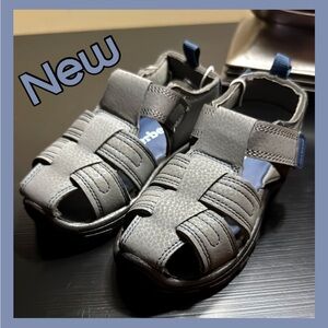 NWT~ GERBER Gray Kids Caged Sandals ~ Sz 7